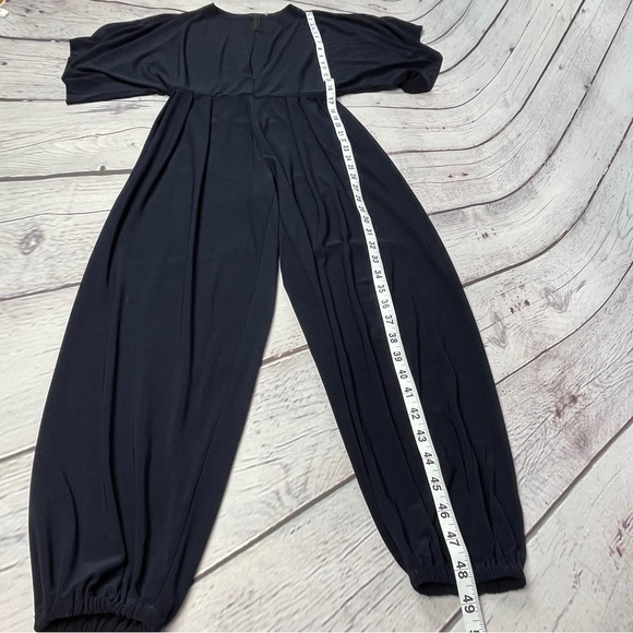 NORMA KAMALI Kulture Rectangle Jog jumpsuit kimono sleeve deep v-neck, size XS - Picture 9 of 13